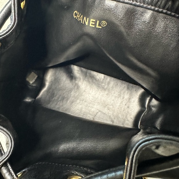 Vintage Chanel Bucket - Picture 6 of 12